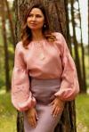 Жіночна вишиванка з ніжним візерунком пудрового рожевого відтінку    Модель: Ж24-276