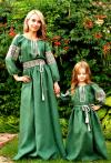 Неймовірно жіночна довга сукня зеленого відтінку  Модель: П16/7-236 фото 7