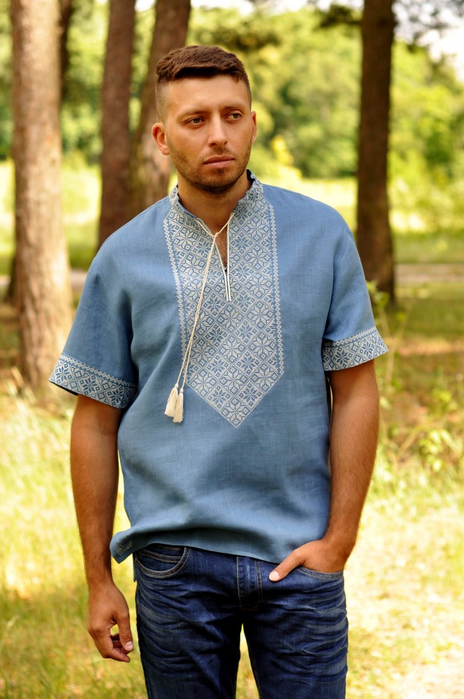 Чоловіча вишита сорочка з коротким рукавом Модель: М21к-271