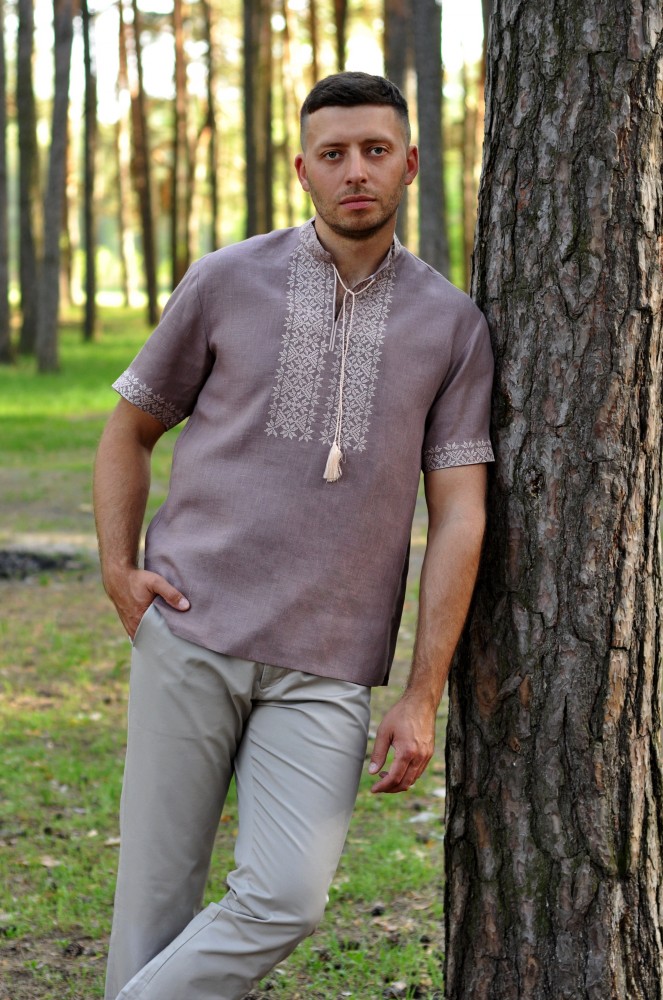 Льняна сорочка з вишивкою для стильного чоловіка Модель: М08к-286
