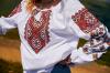 Жіноча вишиванка на домотканому полотні "Карпати" (червоні) 40р фото 2