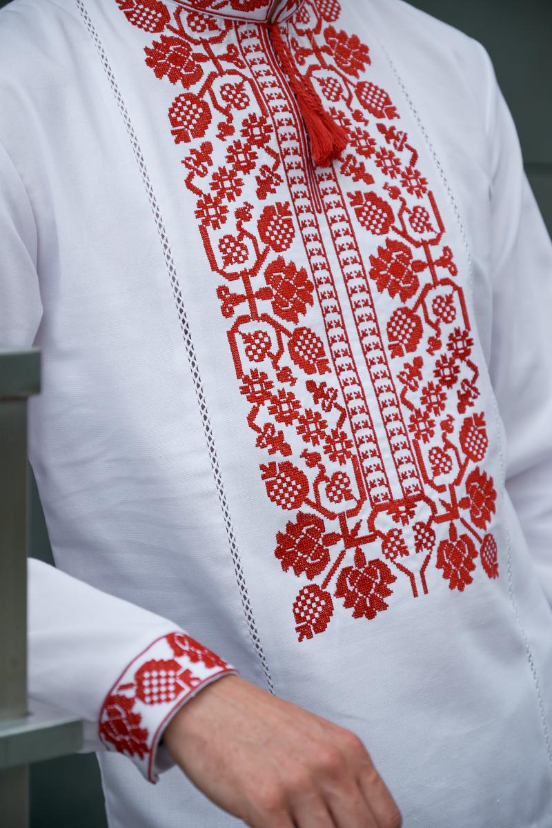 Чоловіча вишиванка з натуральної тканини "Козак" ( червона вишивка ) фото 3