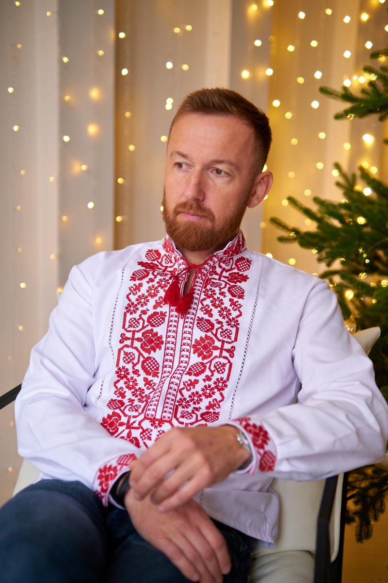 Чоловіча вишиванка з натуральної тканини "Козак" ( червона вишивка ) фото 1