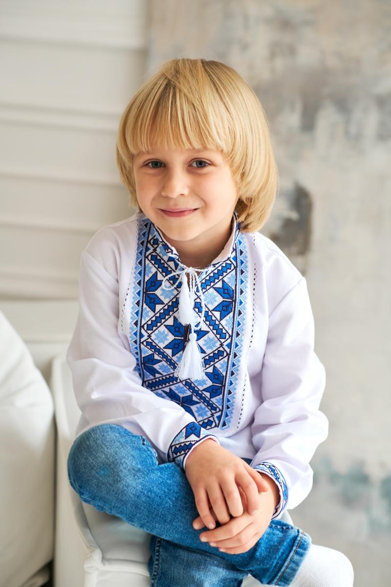 Вишиванка для хлопчика з натуральної тканини Класика" (синя вишивка) фото 1