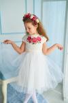 Сукня молочного кольору для дівчаток "НІЖНІ ТРОЯНДИ" (фуксія) від ТМ "КАЛИНА"