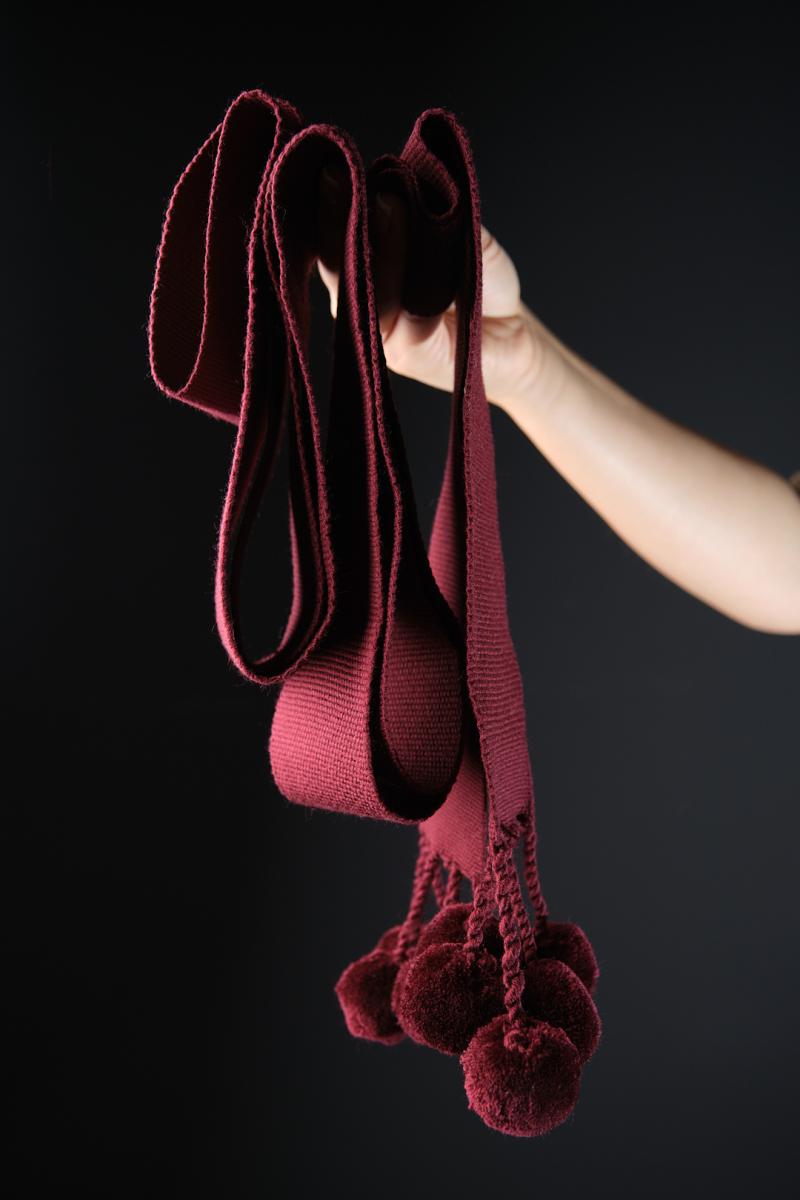 Крайка жіноча велика 3 метри з помпонами, колір бордо фото 1