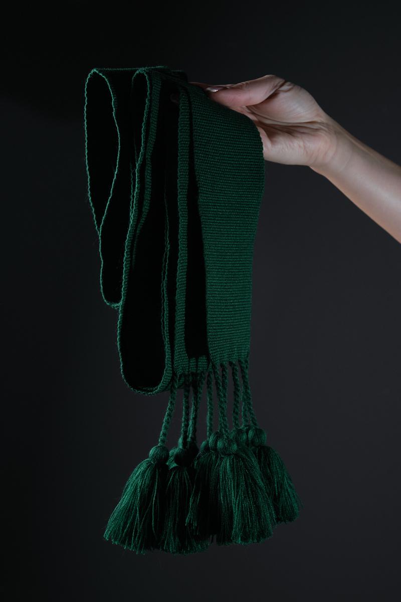 Крайка жіноча велика 3 метри з китичками, колір зелений