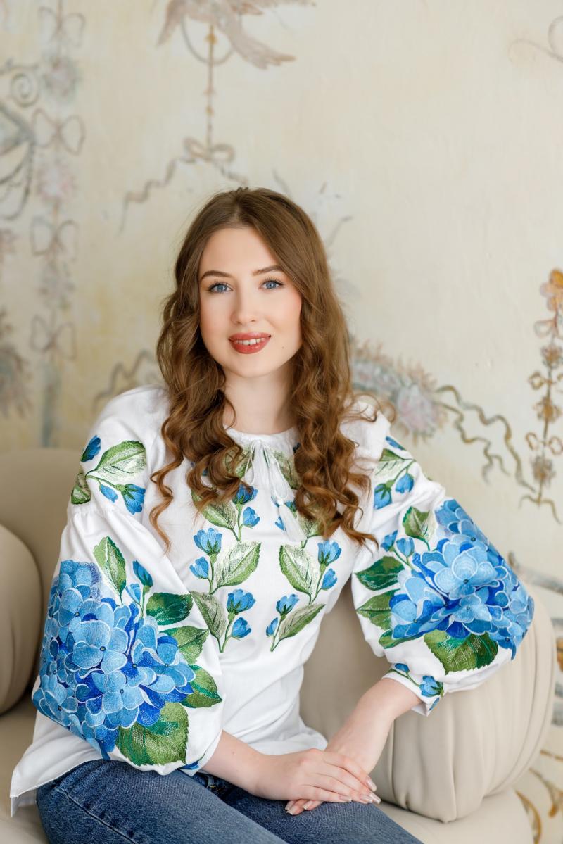 Жіноча вишиванка з натуральної тканини (Домототкане полотно) "Гортензія блакина" від ТМ КАЛИНА