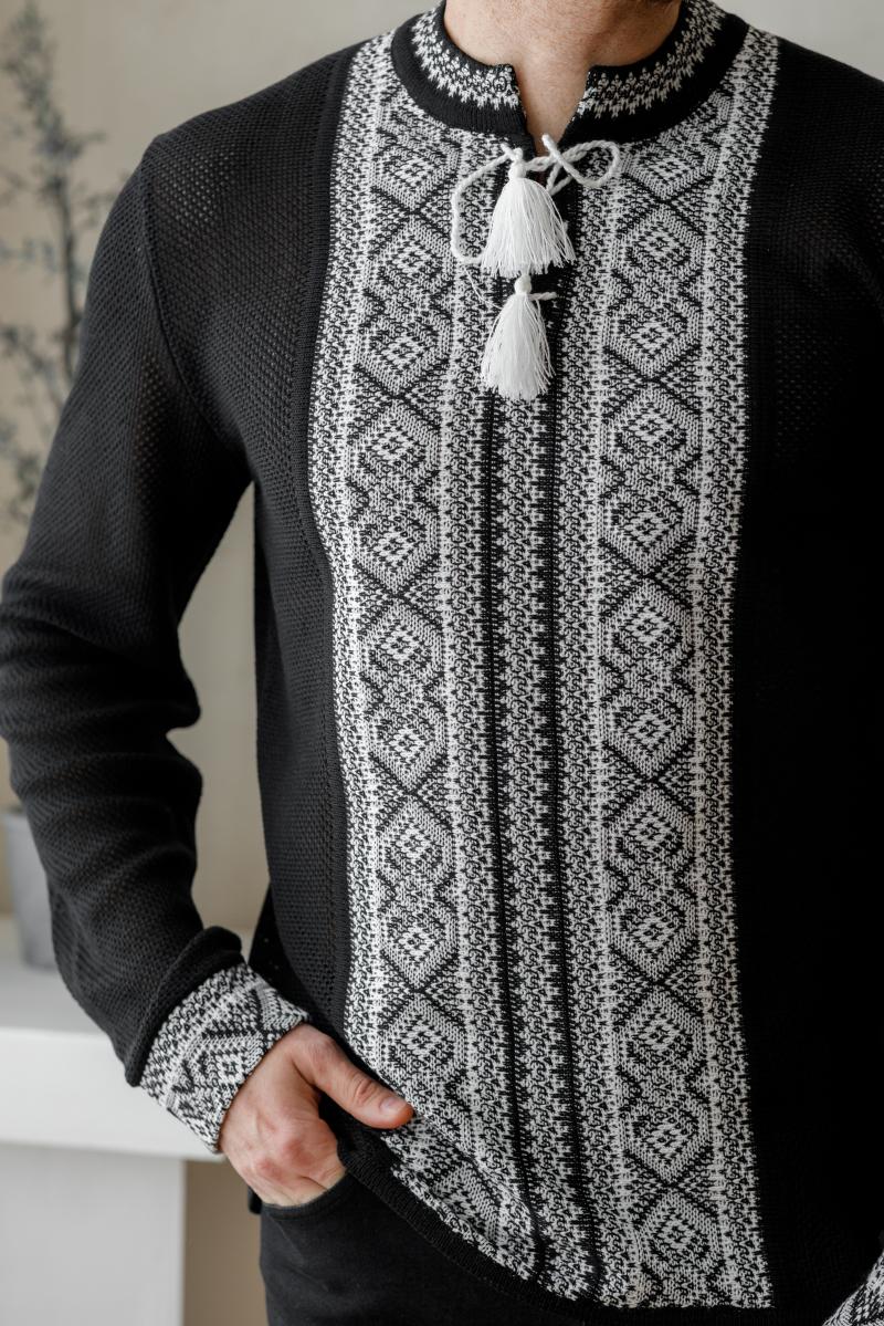 Вишиванка чоловіча в'язана чорного кольору з натуральної тканини від ТМ КАЛИНА фото 1