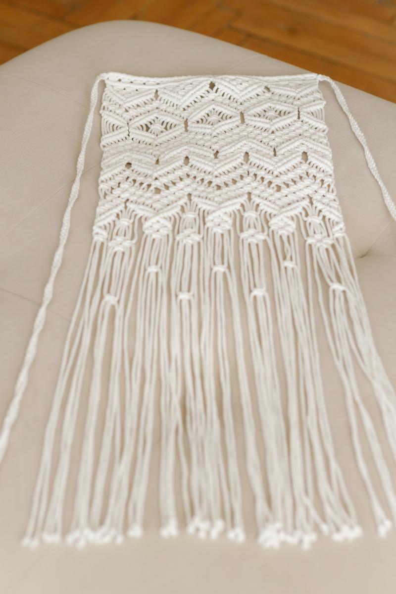 Хустина (пояс) у техніці макраме кольору слонової кістки жіноча (ручна робота) фото 1