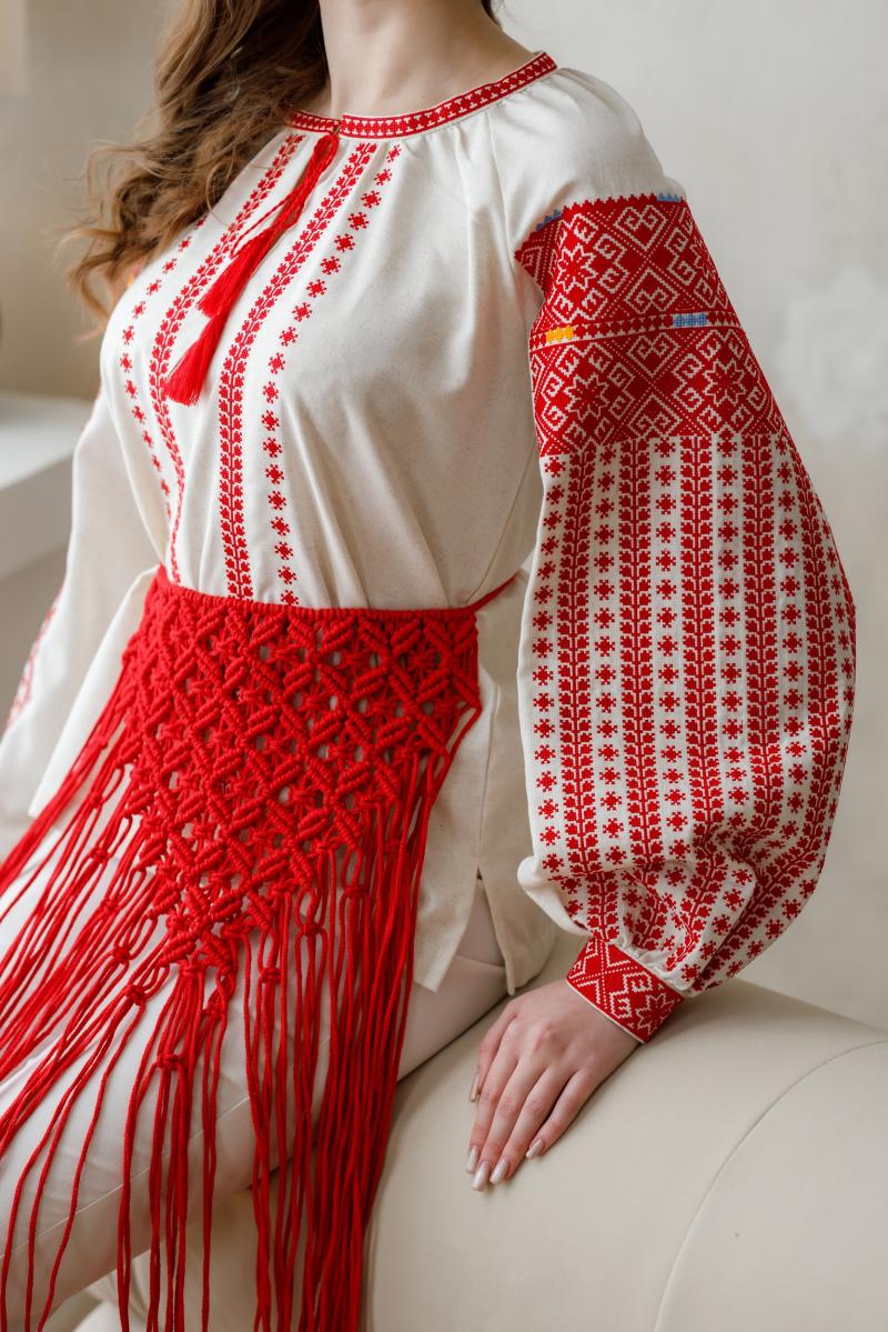 Хустина (пояс) у техніці макраме червоного кольору жіноча (ручна робота) фото 1