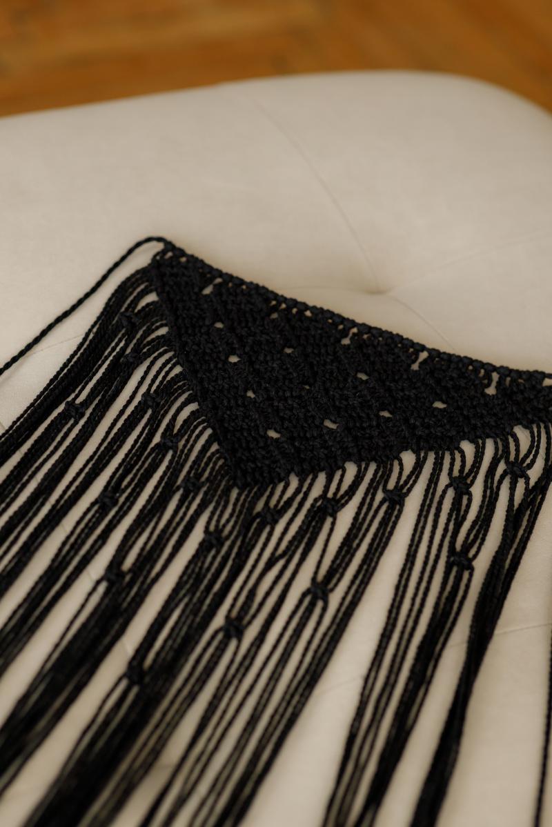 Хустина (пояс) у техніці макраме чорного кольору жіноча (ручна робота)