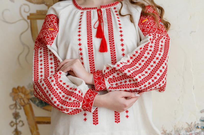 Жіноча  лляна вишиванка "Родовід" від ТМ КАЛИНА фото 6