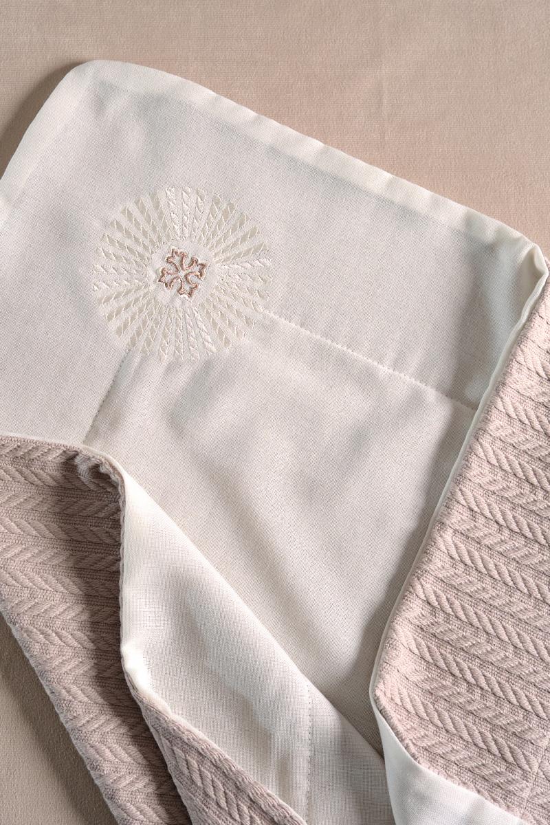 Вишитий костюм для хрещення хлопчика "Світло хрещення" фото 4