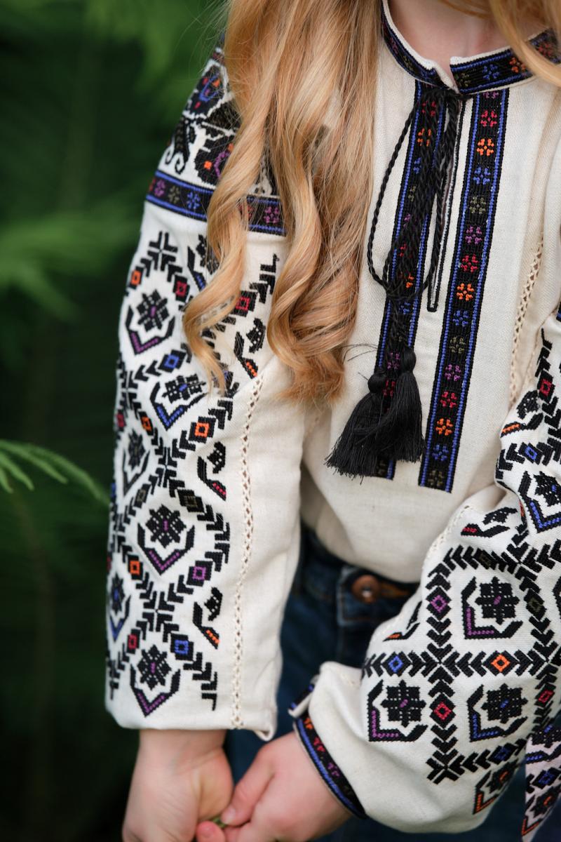 Стильна вишиванка для дівчаток "Ексклюзив" (темно синя) від ТМ КАЛИНА фото 4