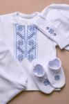 Вишитий костюм для хрещення хлопчика "Класика" з блакитною вишивкою