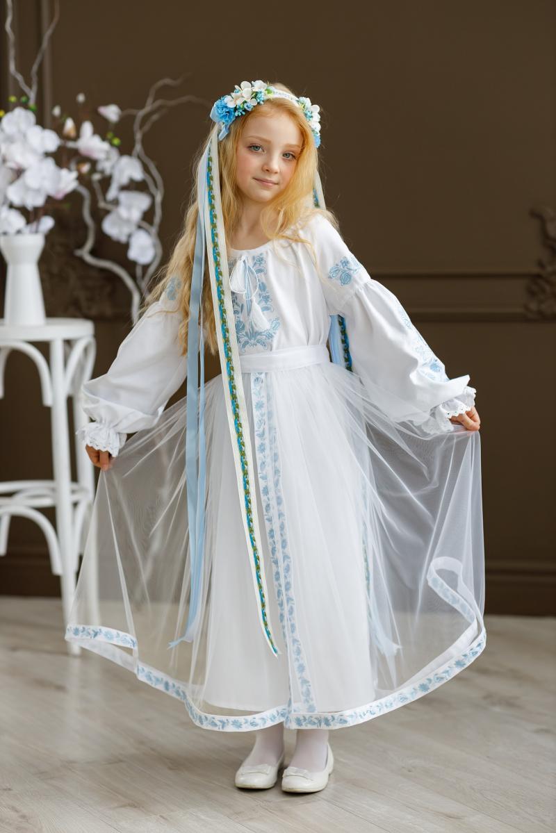 Вишита сукня для дівчинки "Весняний цвіт" блакитний колір