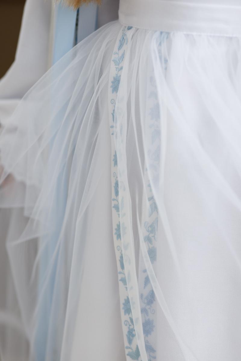 Вишита сукня для дівчинки "Весняний цвіт" блакитний колір фото 6