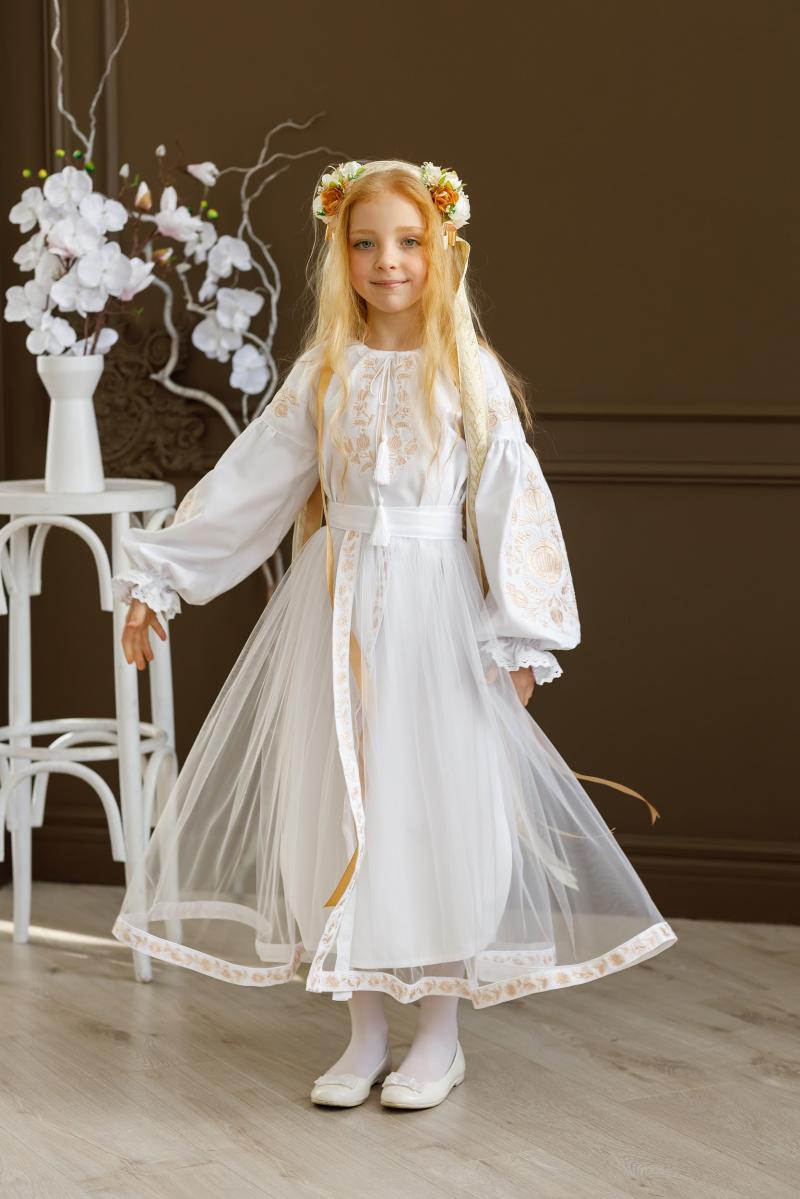 Вишита сукня для дівчинки "Весняний цвіт" пудровий колір фото 1