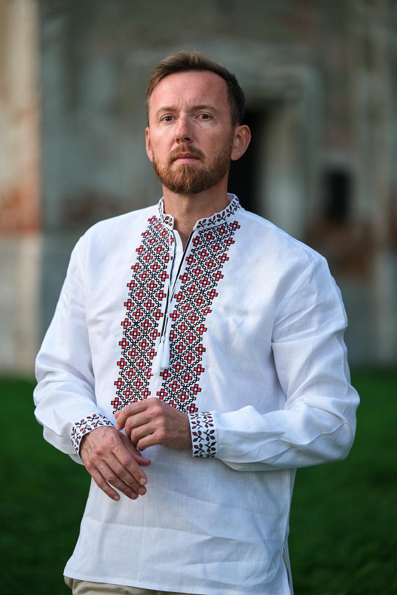 Білосніжна лляна чоловіча вишиванка "Вінницькі мотиви" від ТМ КАЛИНА